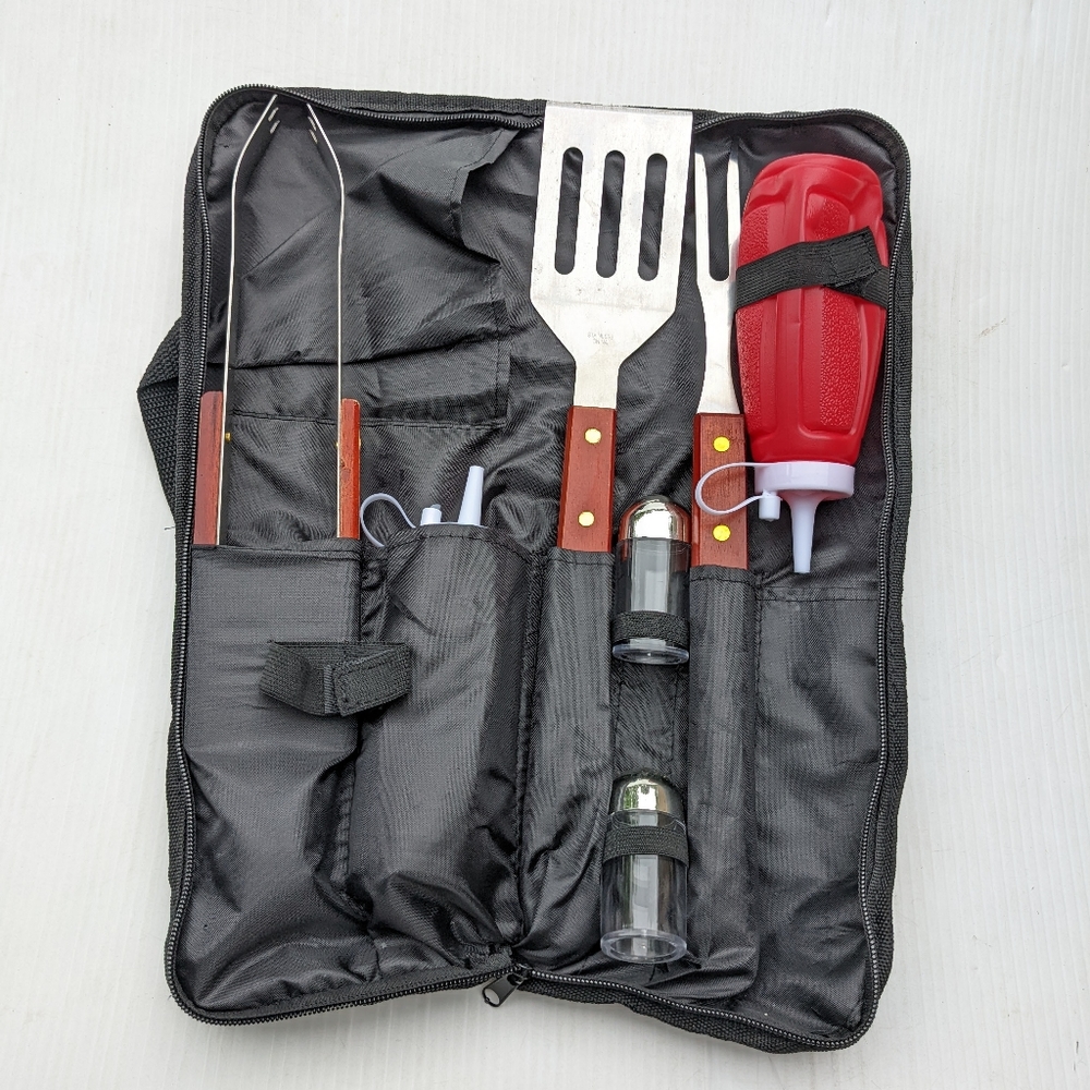 PARINI Bbq Barbecue 8 piece Condiment Set with Storage Bag